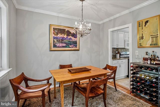1600 RIPON PL, Alexandria, VA 22302