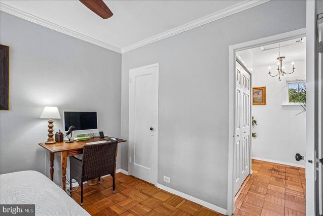 1600 RIPON PL, Alexandria, VA 22302