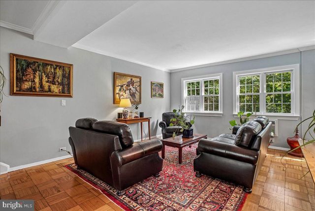 1600 RIPON PL, Alexandria, VA 22302