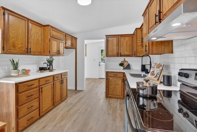 2533 Tommys Court, Alvarado, TX 76009