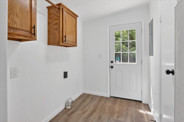 2533 Tommys Court, Alvarado, TX 76009