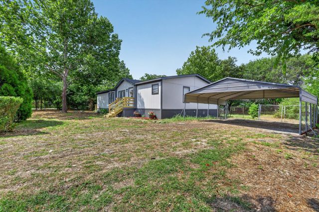 2533 Tommys Court, Alvarado, TX 76009