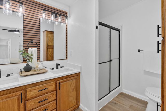 2533 Tommys Court, Alvarado, TX 76009