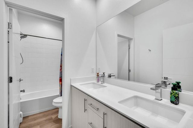 1319 Yannis Court, El Cajon, CA 92019
