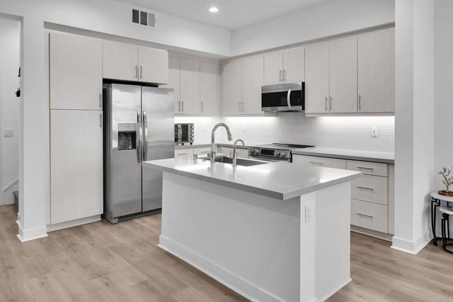 1319 Yannis Court, El Cajon, CA 92019