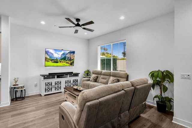 1319 Yannis Court, El Cajon, CA 92019