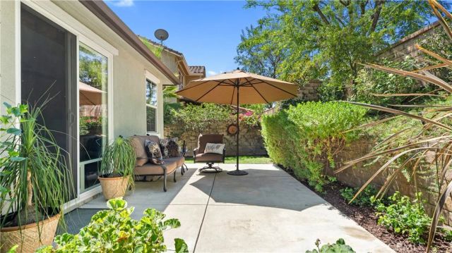 28527 Las Canastas, Valencia, CA 91354