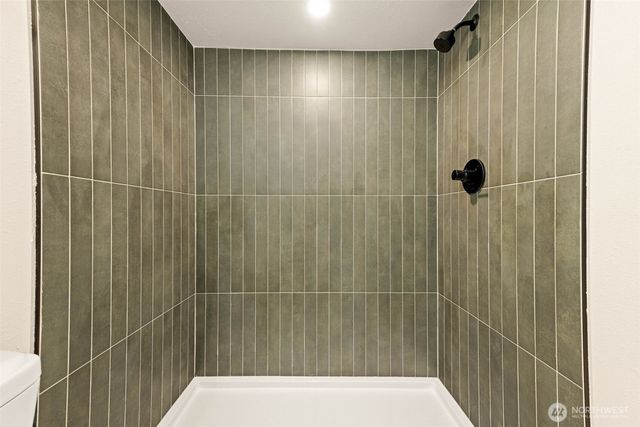 10419 18th Avenue S, Seattle, WA 98168