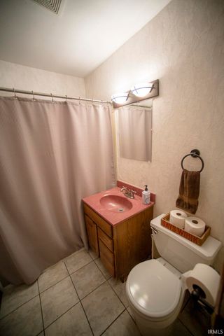 2004 Jerry Street, Vincennes, IN 47591