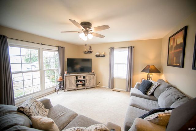 2004 Jerry Street, Vincennes, IN 47591