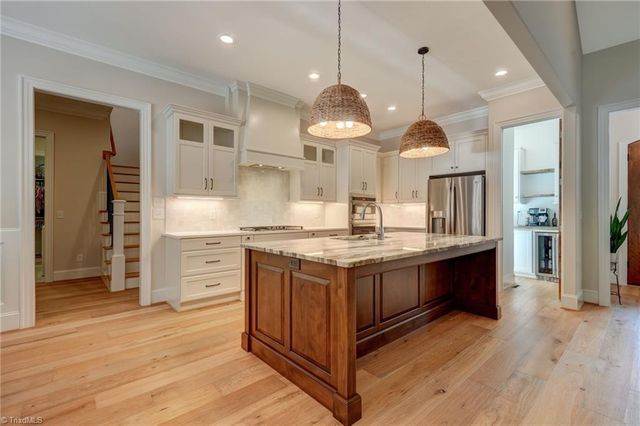 3611 Summit lakes Drive, Browns Summit, NC 27214