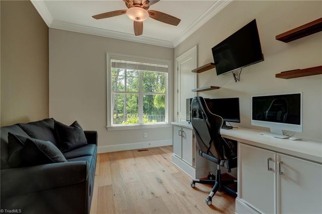 3611 Summit lakes Drive, Browns Summit, NC 27214
