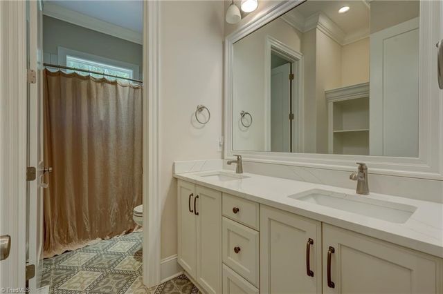 3611 Summit lakes Drive, Browns Summit, NC 27214