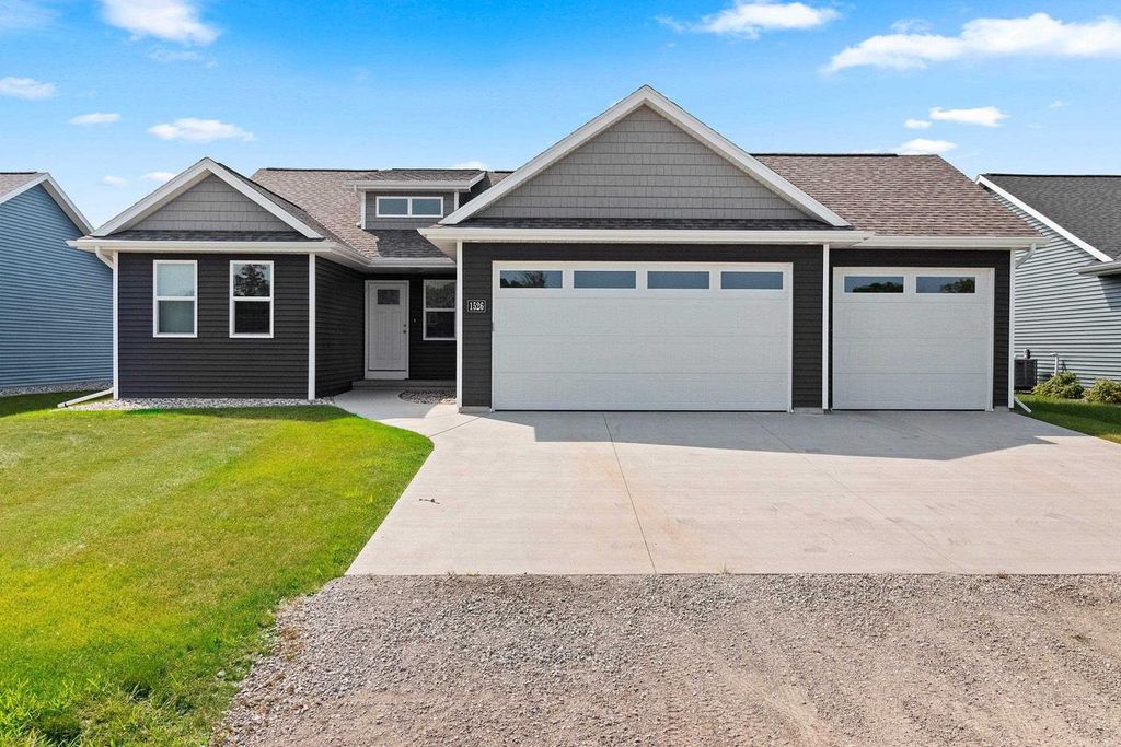 1526 FREEDOM MEADOWS DRIVE, Neenah, WI 54956