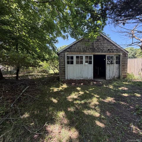 67 Tanners Neck Lane, Westhampton, NY 11977