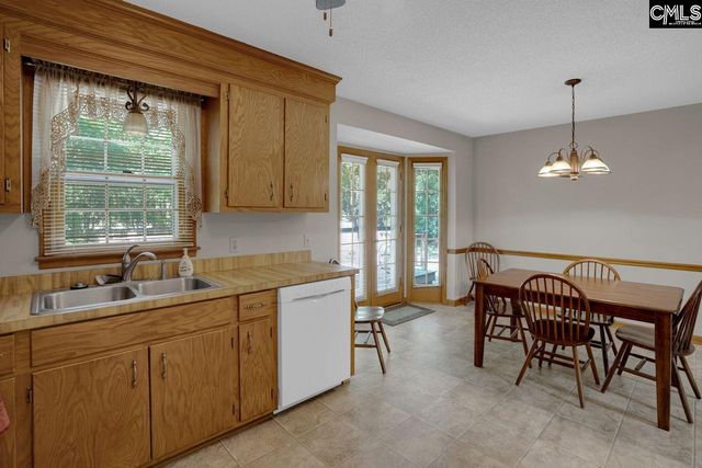 114 Santa Clara Circle, West Columbia, SC 29170