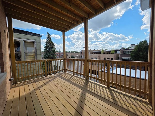3726 N Racine Avenue 2, Chicago, IL 60613