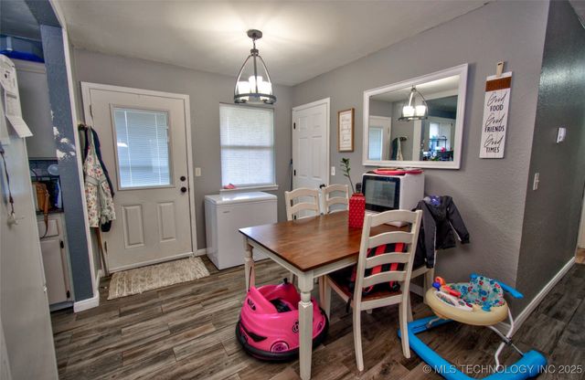 106 S Gladd Road, Fort Gibson, OK 74434