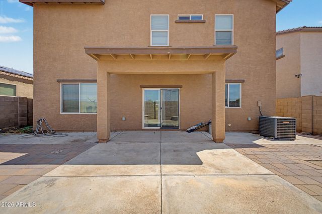 7424 W WOLF Street, Phoenix, AZ 85033