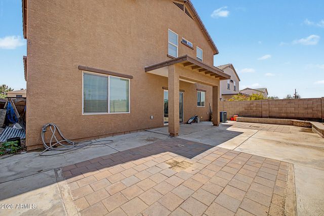 7424 W WOLF Street, Phoenix, AZ 85033