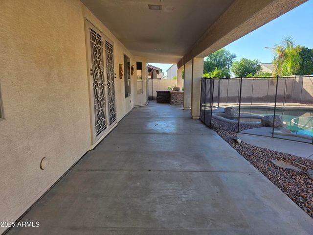1162 E SPRINGFIELD Place, Chandler, AZ 85286