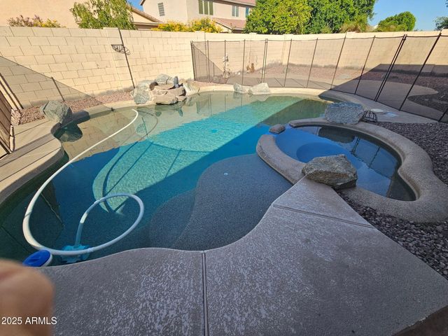 1162 E SPRINGFIELD Place, Chandler, AZ 85286