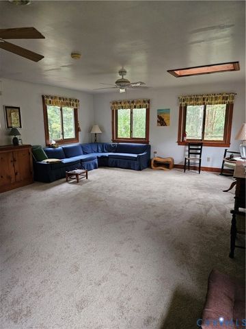 12262 Welling Hall Rd, Doswell, VA 23047