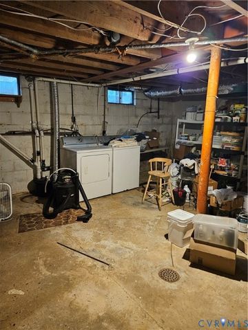 12262 Welling Hall Rd, Doswell, VA 23047