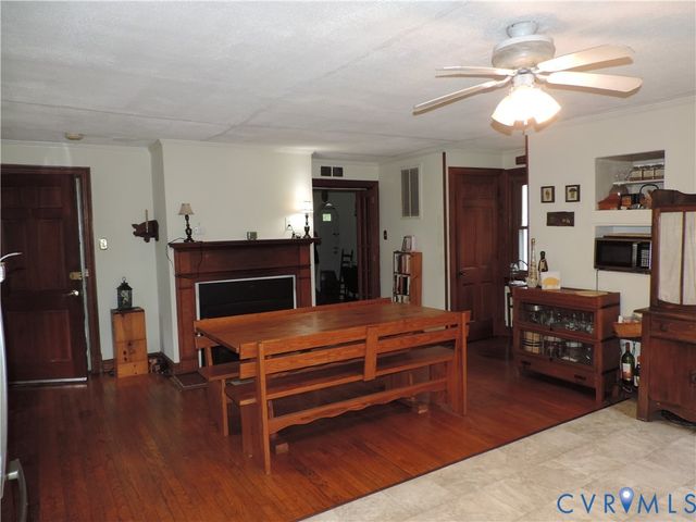 12262 Welling Hall Rd, Doswell, VA 23047