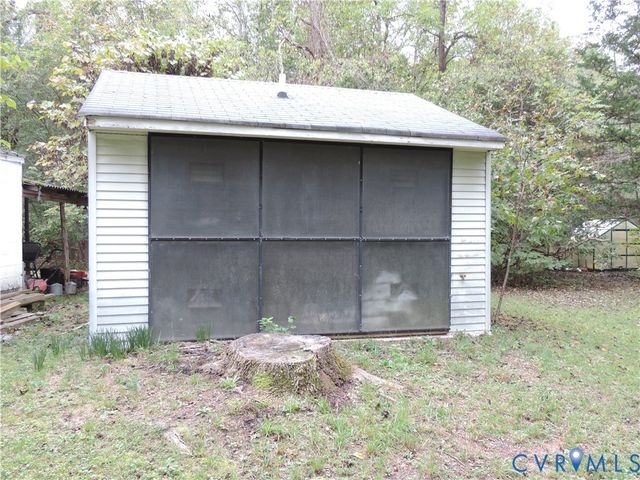 12262 Welling Hall Rd, Doswell, VA 23047