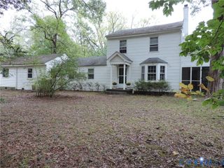 12262 Welling Hall Rd, Doswell, VA 23047