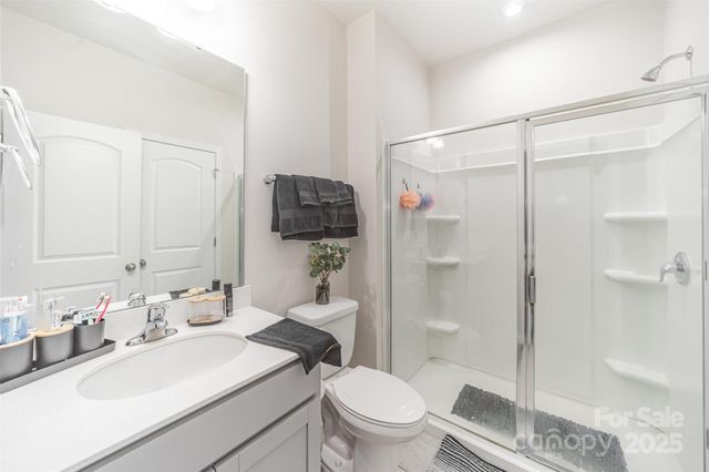 1132 Keydet Drive, Charlotte, NC 28216