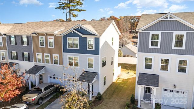 1132 Keydet Drive, Charlotte, NC 28216