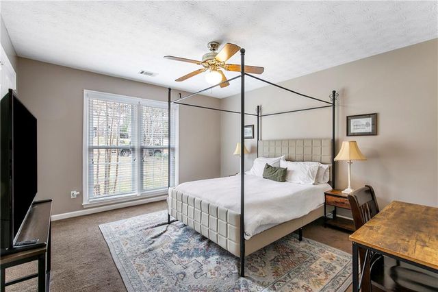 825 Harbor Bay Drive, Lawrenceville, GA 30045