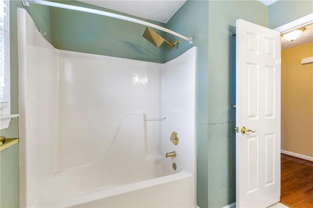 825 Harbor Bay Drive, Lawrenceville, GA 30045