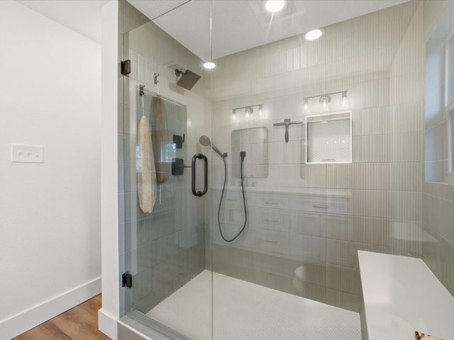 19855 W Lakeshore Drive, Magnolia, TX 77355