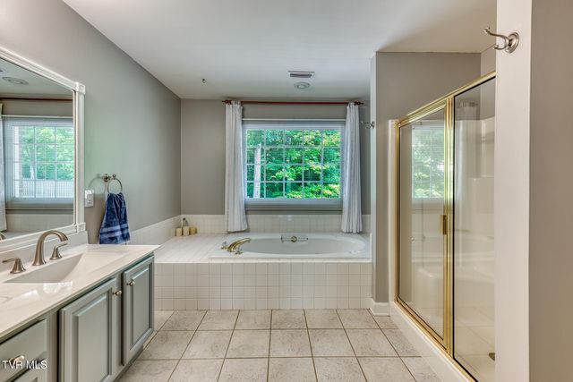 260 Willmary Road, Piney Flats, TN 37686