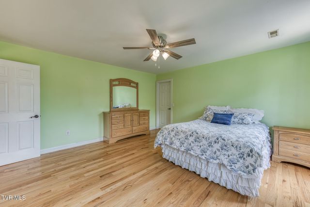 260 Willmary Road, Piney Flats, TN 37686