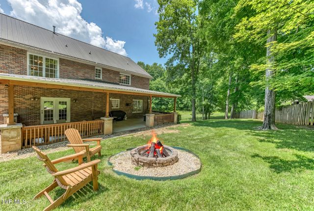 260 Willmary Road, Piney Flats, TN 37686