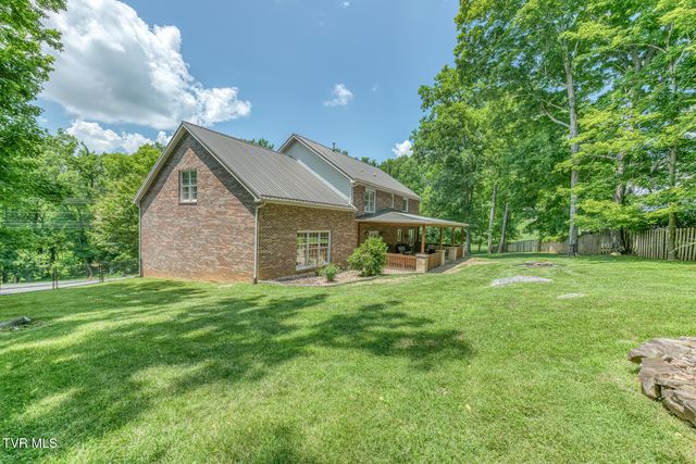 260 Willmary Road, Piney Flats, TN 37686
