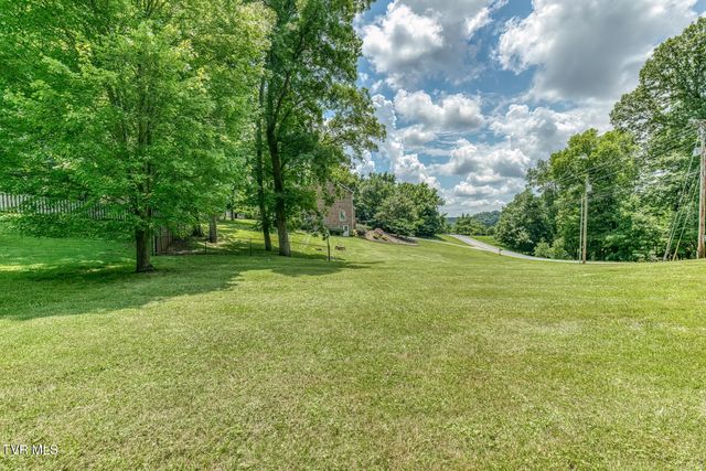 260 Willmary Road, Piney Flats, TN 37686