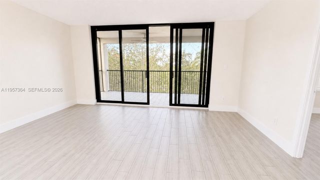 6800 Cypress Road 501, Plantation, FL 33317