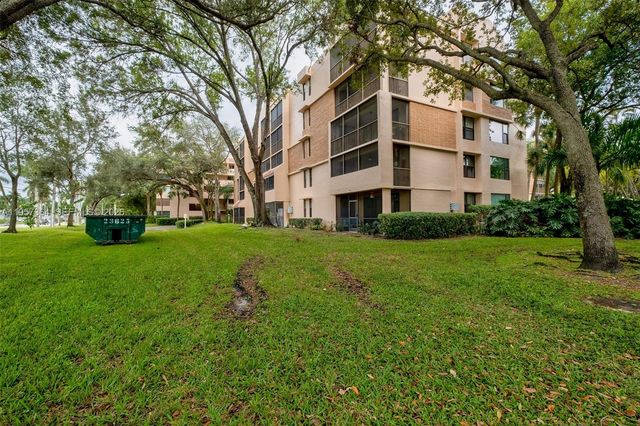 6800 Cypress Road 501, Plantation, FL 33317
