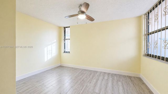 6800 Cypress Road 501, Plantation, FL 33317