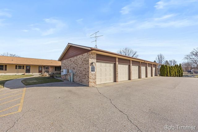 2881 S Wentward Court 43, Georgetown Twp, MI 49426