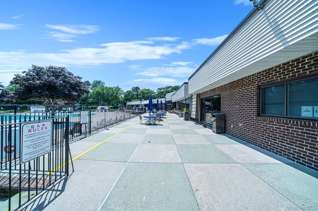 794 Blue Ridge Drive, Medford, NY 11763