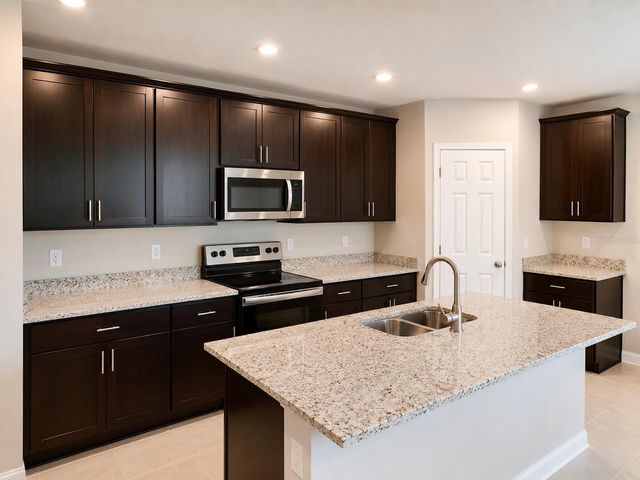 1343 BENEVENTO DRIVE, Winter Haven, FL 33884