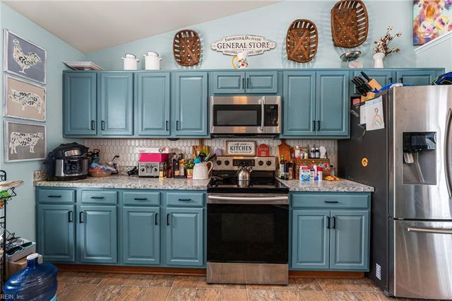 10095 Ivor RD, Ivor, VA 23866