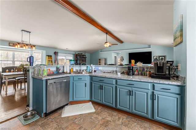 10095 Ivor RD, Ivor, VA 23866