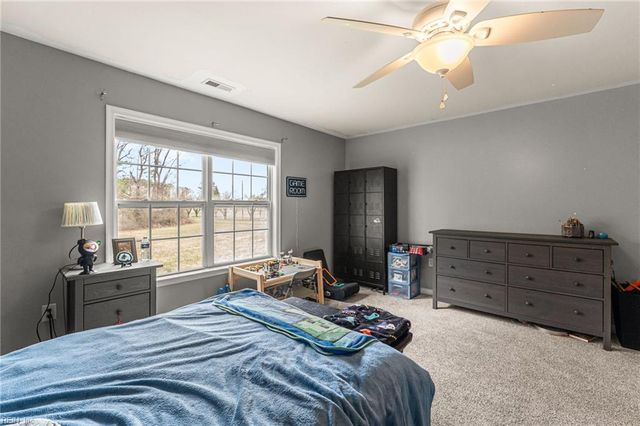 10095 Ivor RD, Ivor, VA 23866